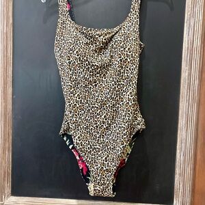 Tommy Bahama Ladies Leopard/Floral Reversible One Piece Swimsuit. New With Tags.